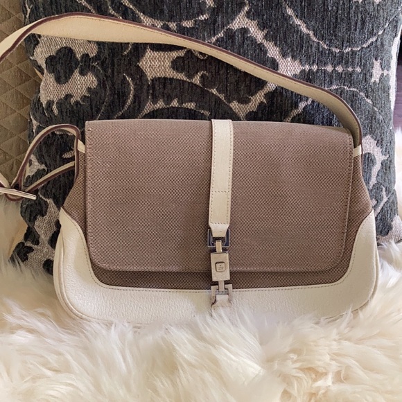 Authentic Gucci Jackie O Bag - Picture 5 of 9